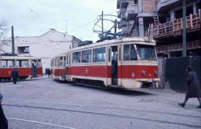 {short description of image}